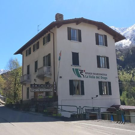 La Valle Del Drago Hotell Piazza Brembana Exteriör bild